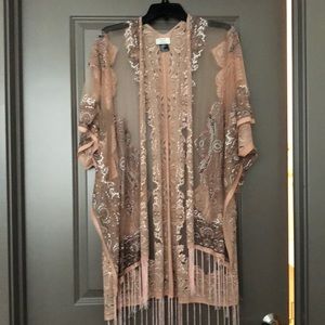 David & Young Decorative Shawl